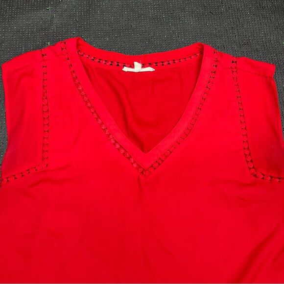 41 Hawthorn Red Sleeveless Blouse Size Small - Picture 2 of 8